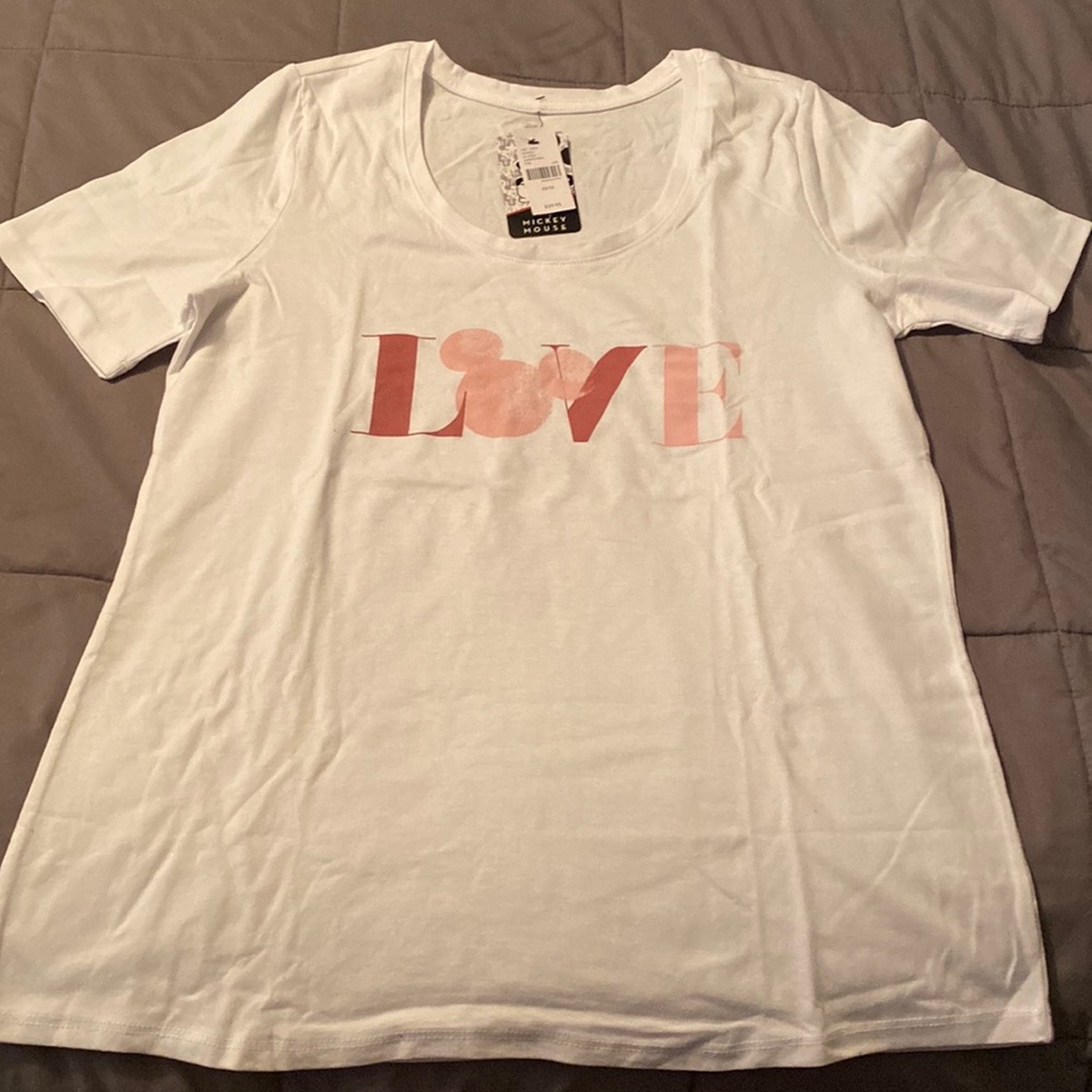 Disney “LOVE” tee
